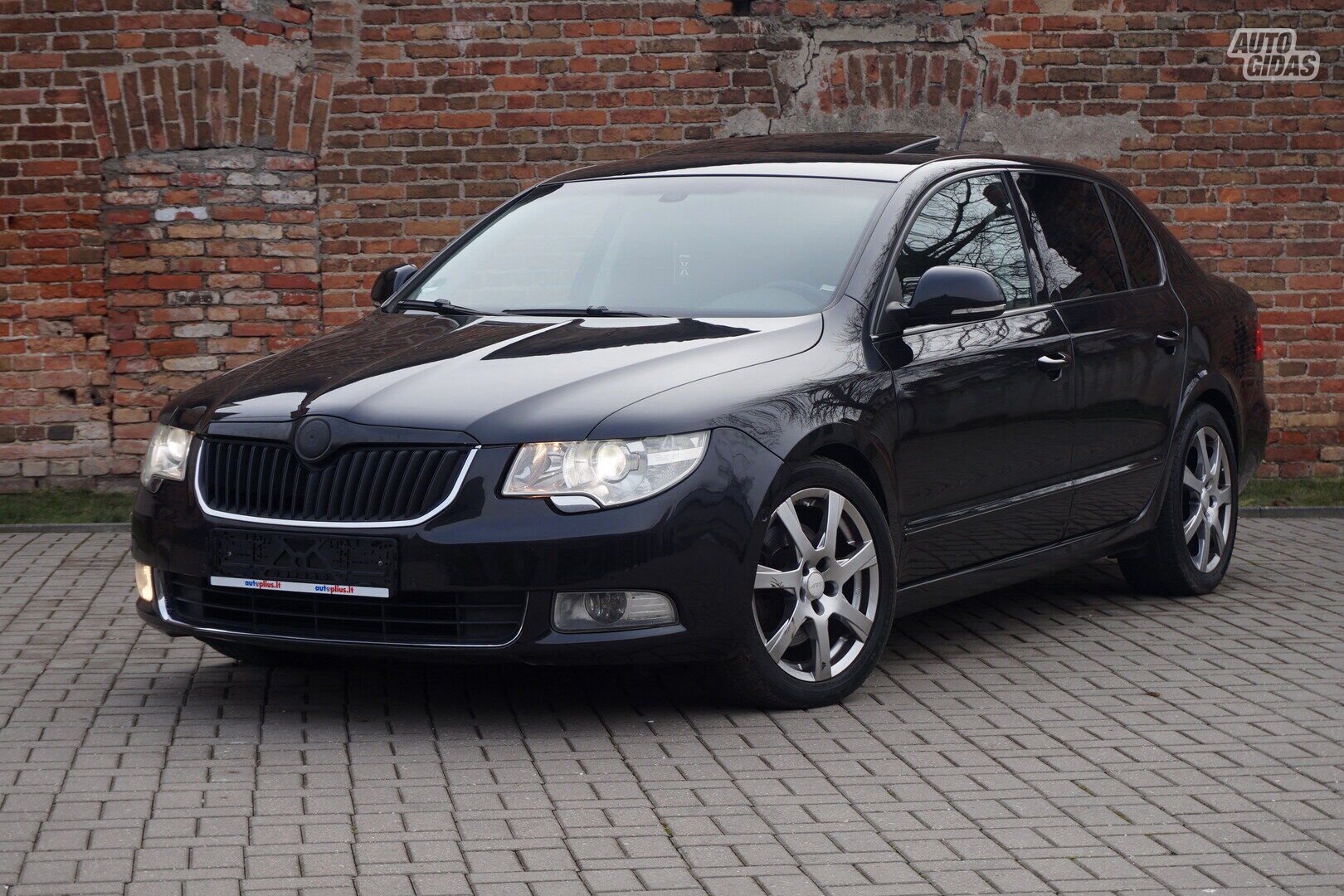 Skoda Superb 2009 y Sedan