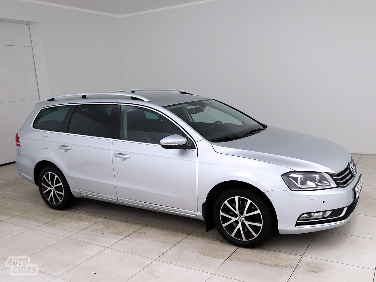 Volkswagen Passat 2011 г Универсал