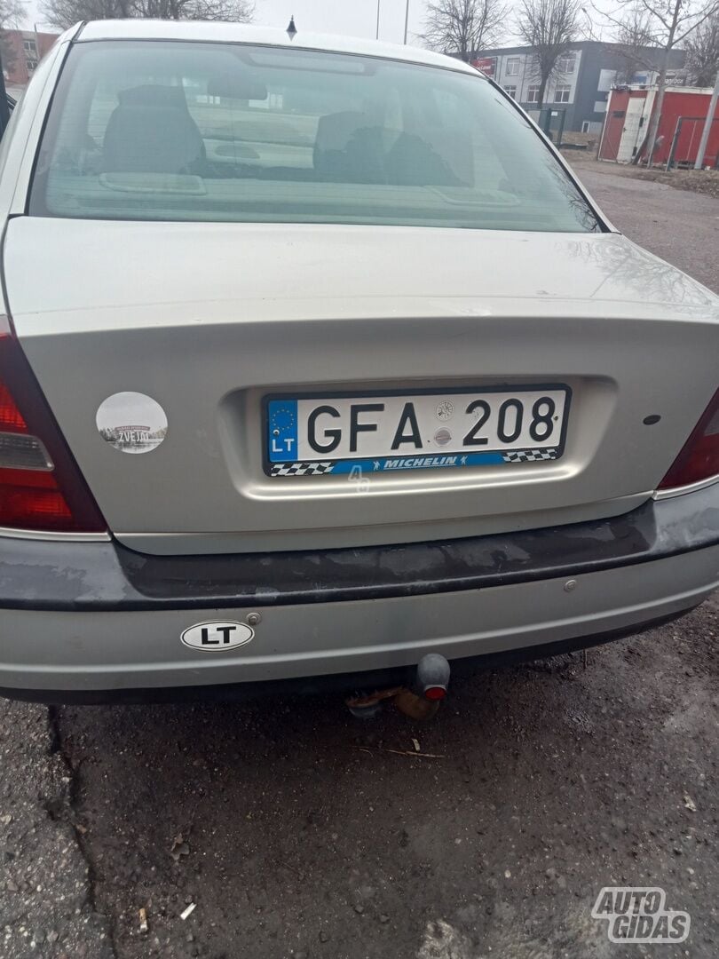 Volvo S80 1999 y Sedan