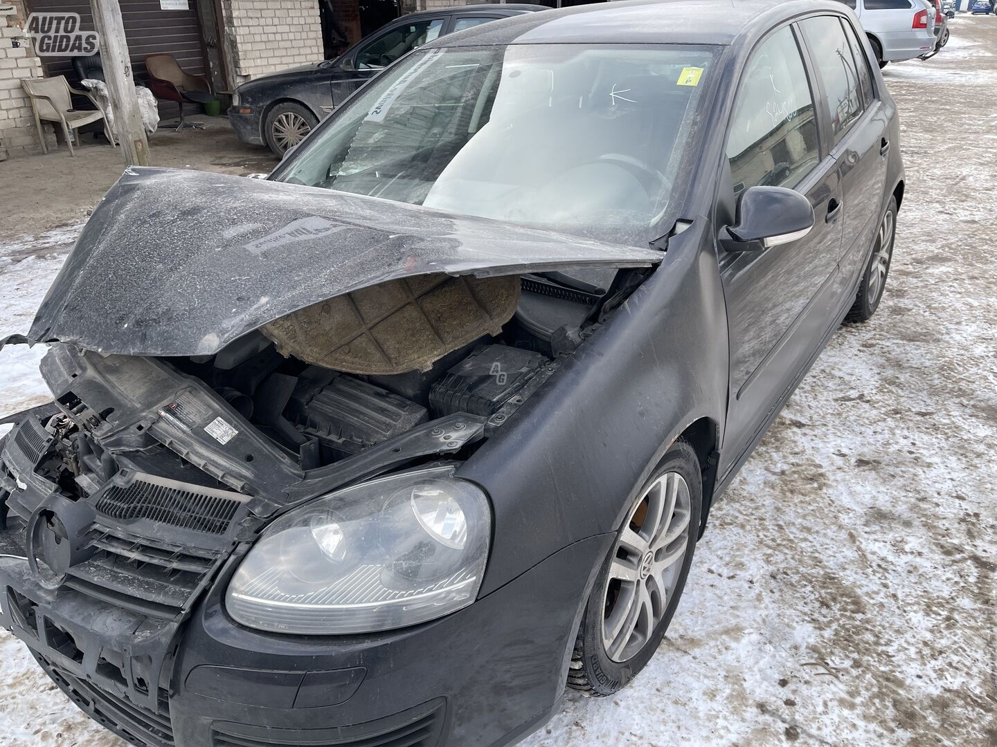 Volkswagen Golf V 2006 г запчясти