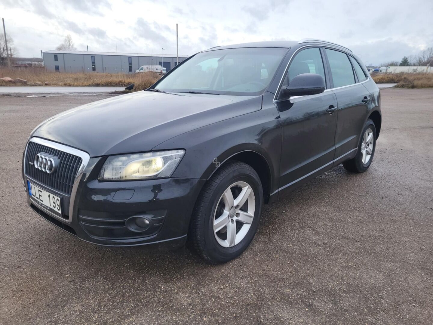 Audi Q5 2011 г Внедорожник / Кроссовер