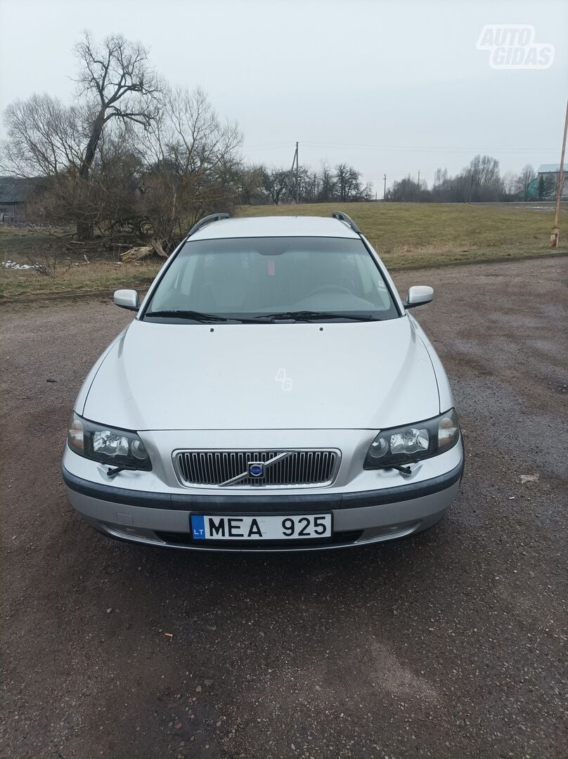 Volvo V70 2004 y Wagon