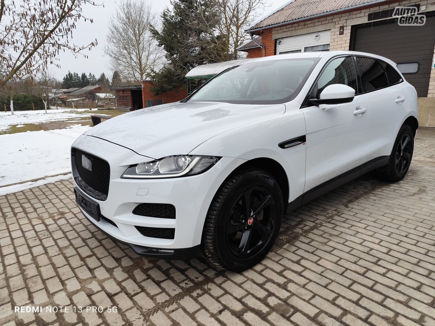 Jaguar F-Pace 2017 m Visureigis / Krosoveris