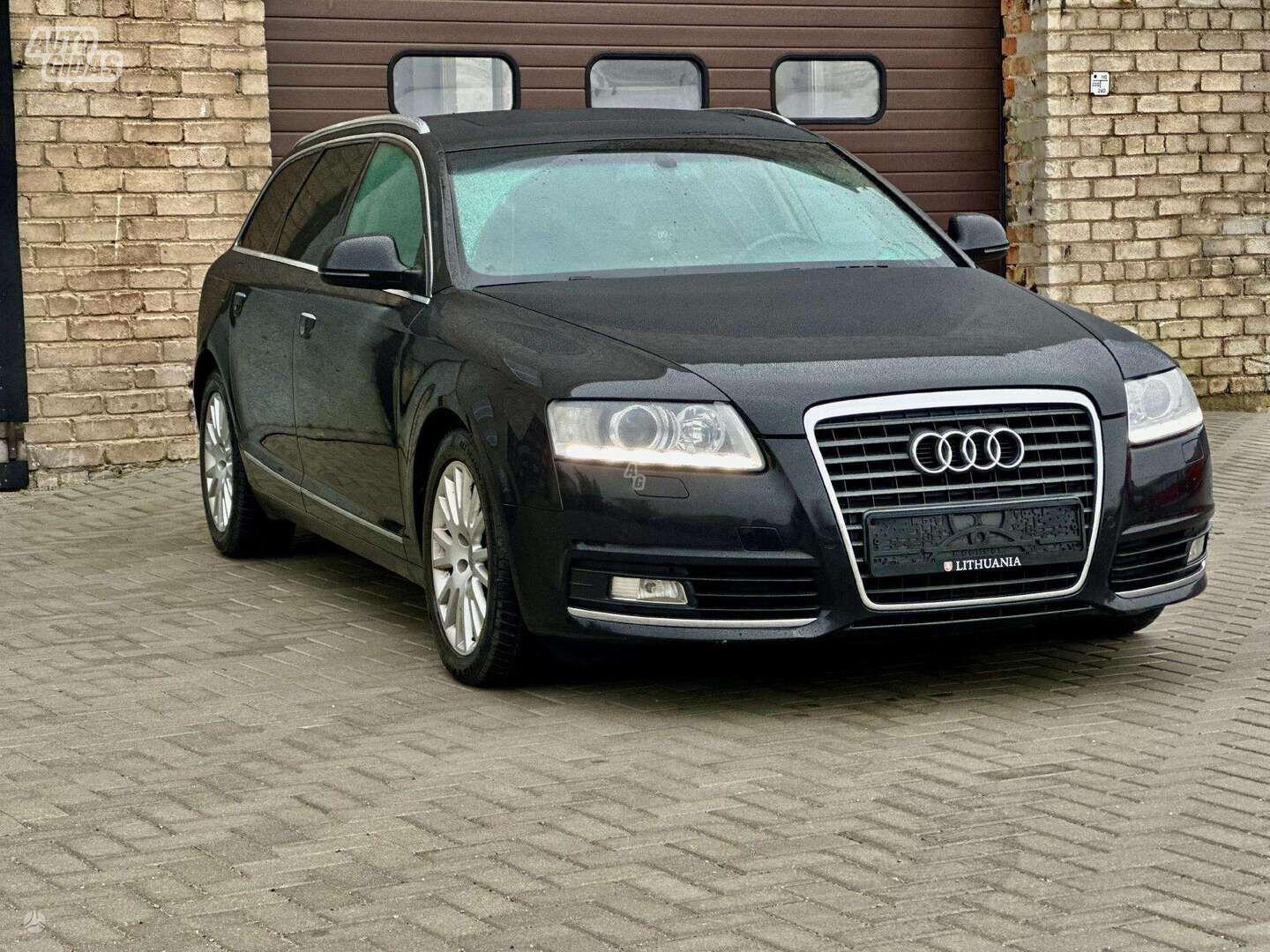 Audi A6 2009 г Универсал