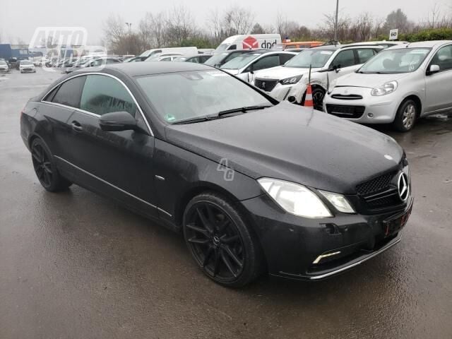 Mercedes-Benz E 250 2009 m Coupe