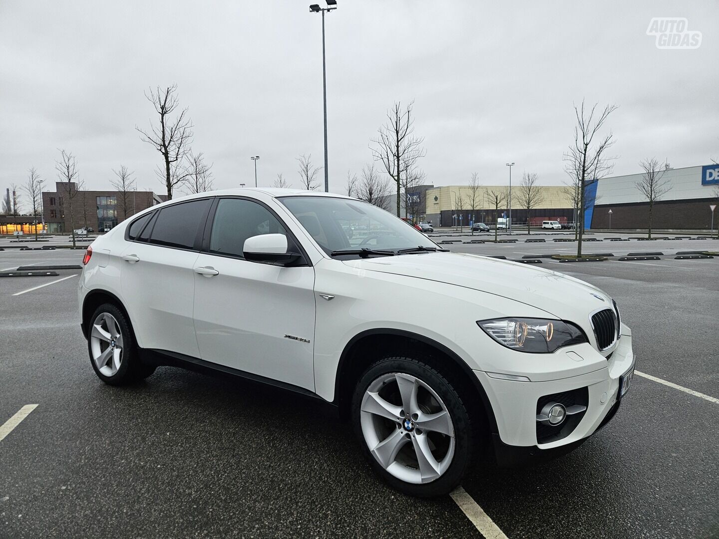 Bmw X6 2011 г Внедорожник / Кроссовер