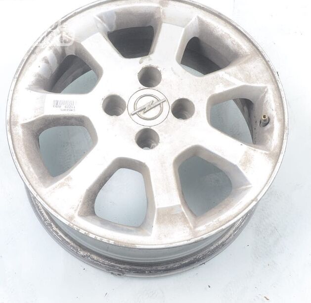 Opel Astra light alloy R15 rims