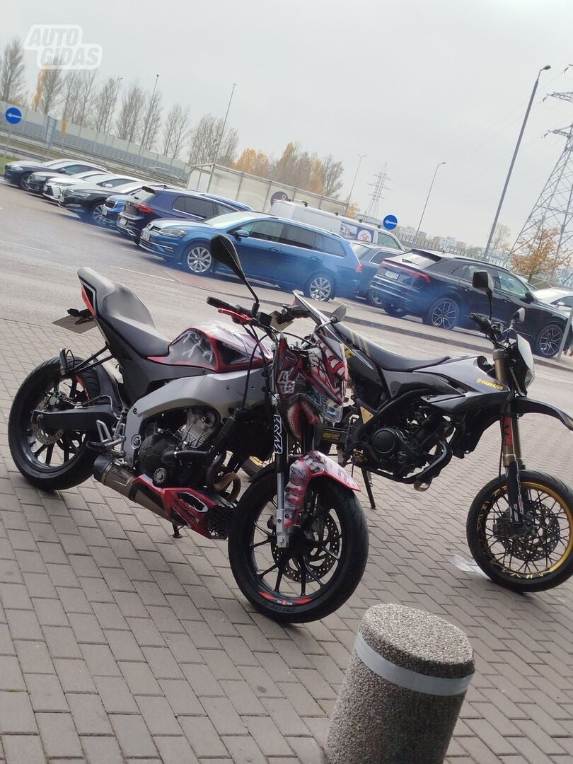 Aprilia Tuono 2018 m Klasikinis / Streetbike motociklas