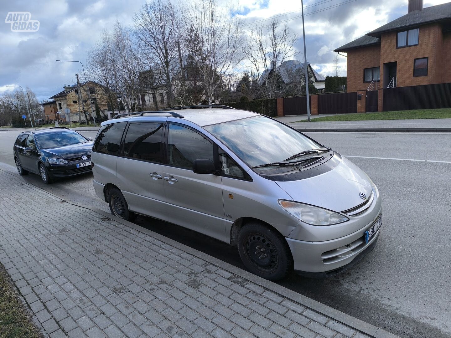 Toyota Previa 2001 y parts