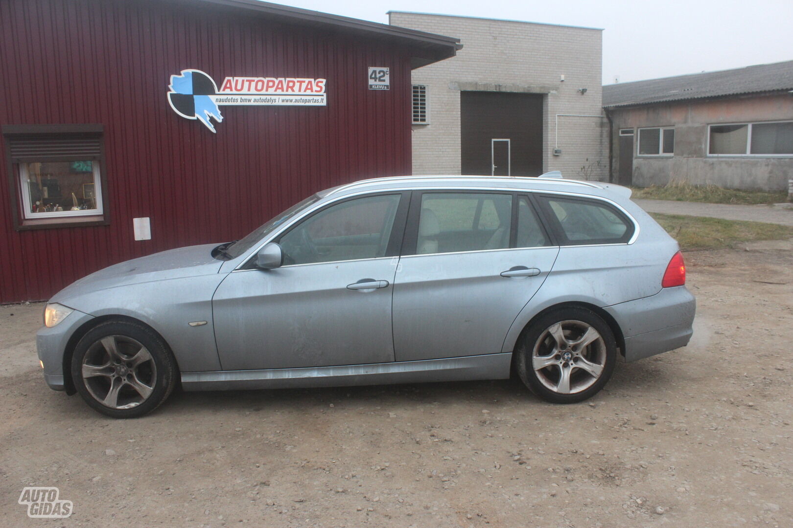 Bmw 320 E91 2011 y parts