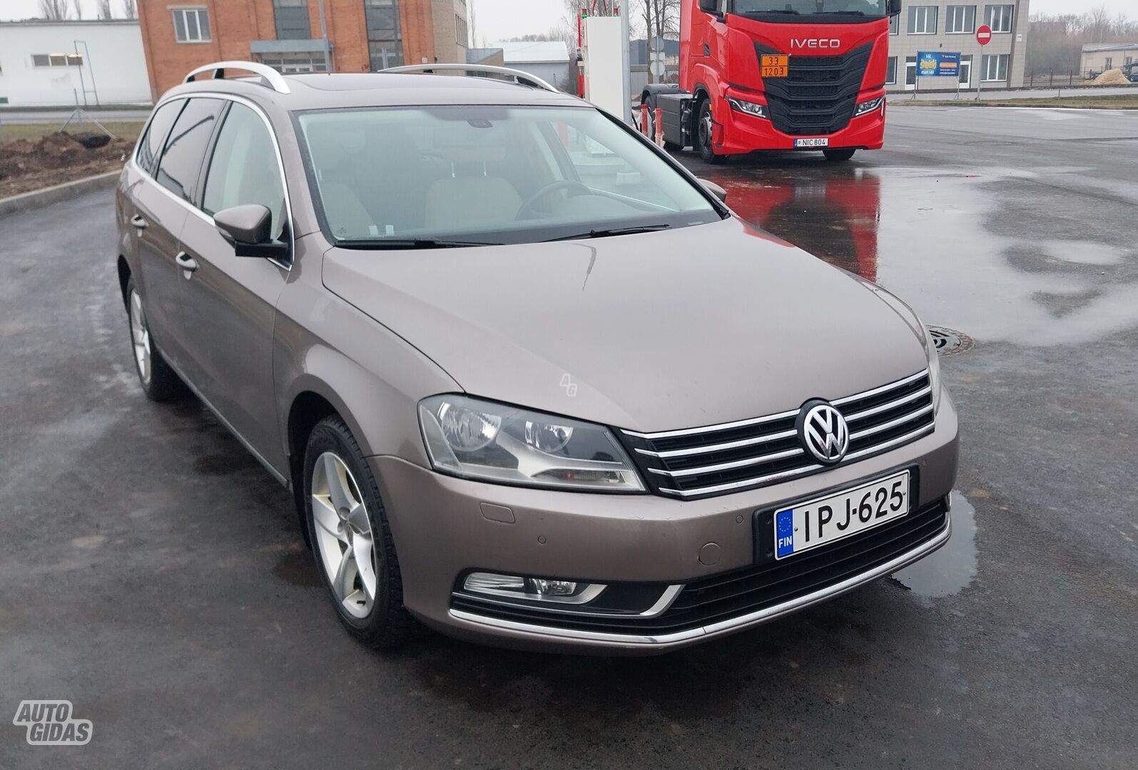 Volkswagen Passat 2011 г Универсал