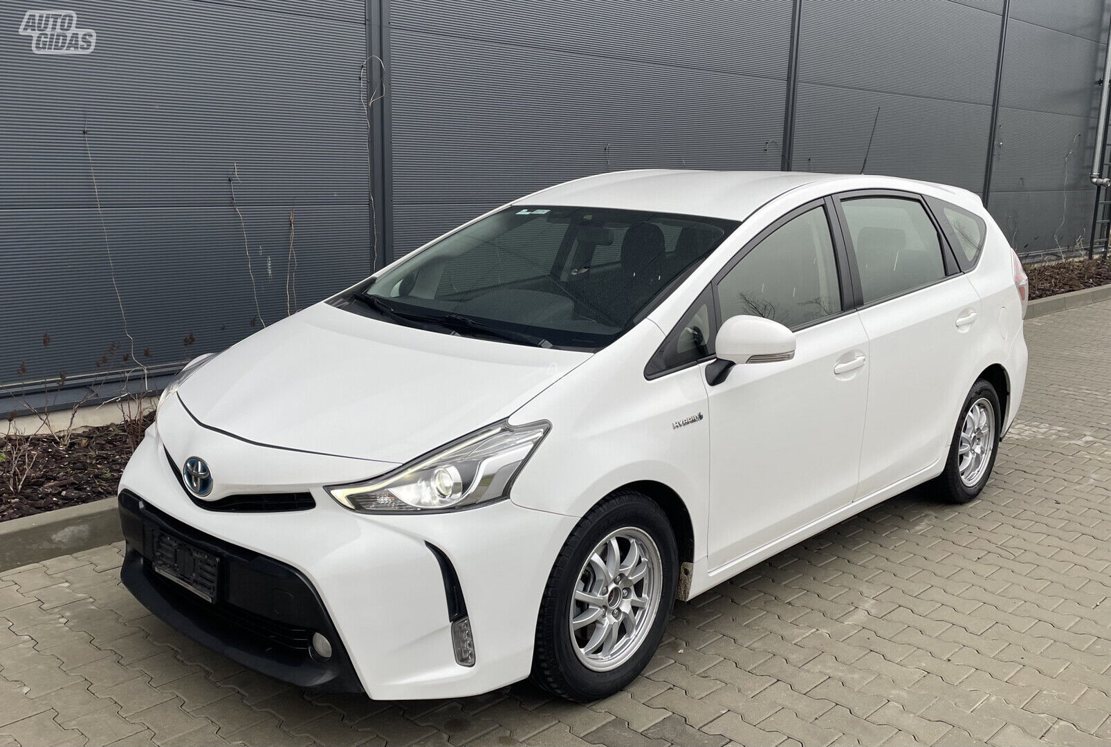 Toyota Prius+ 2015 y Van