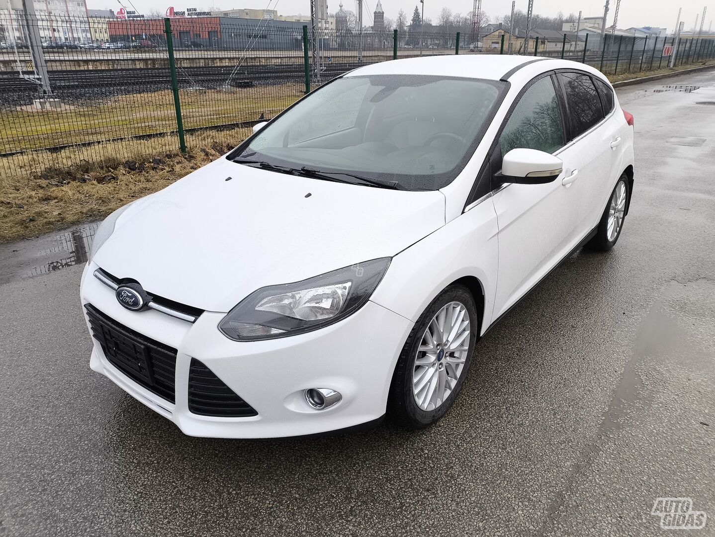 Ford Focus 2012 y Hatchback