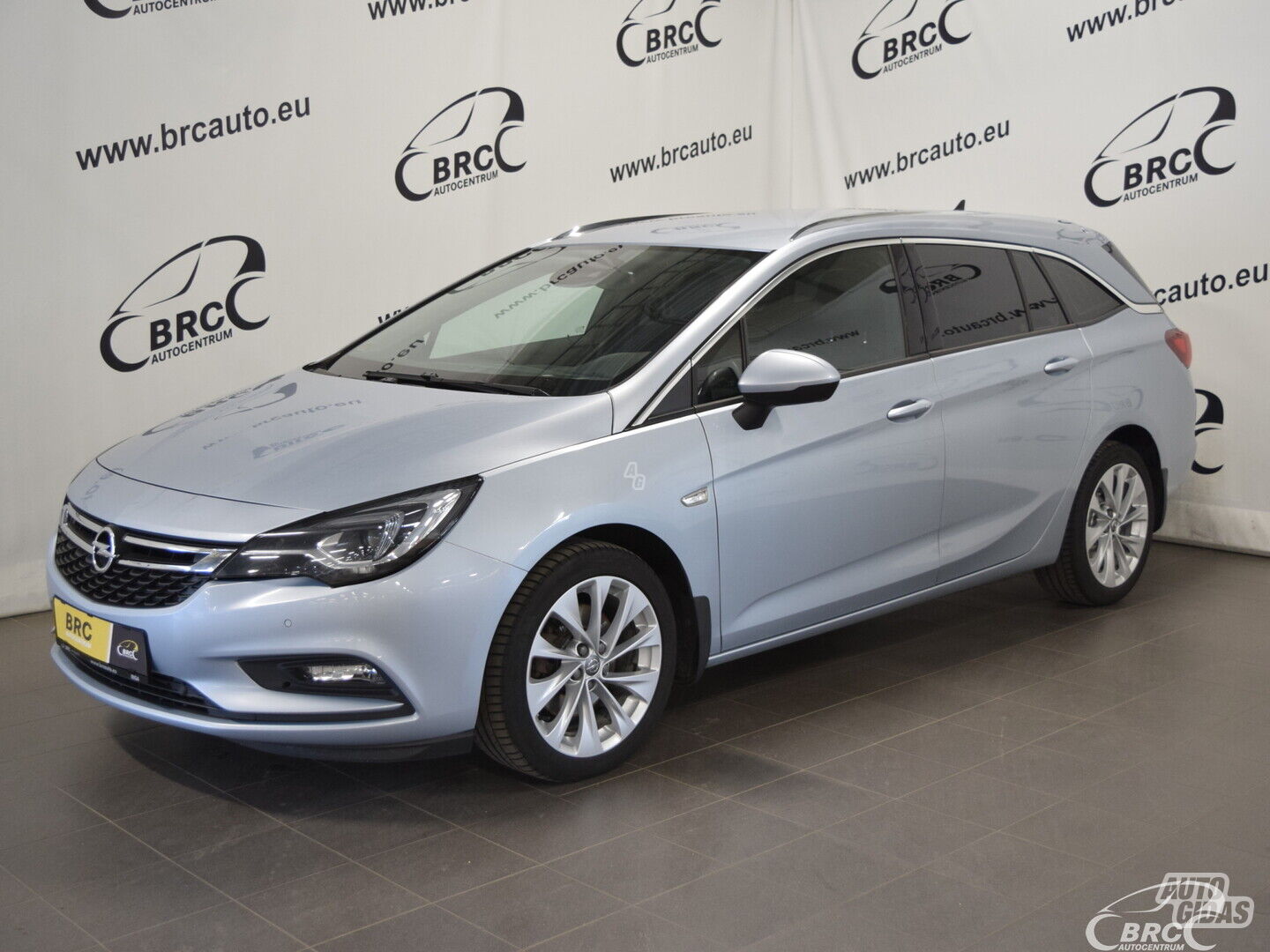 Opel Astra Sports Tourer + M/T 2018 m