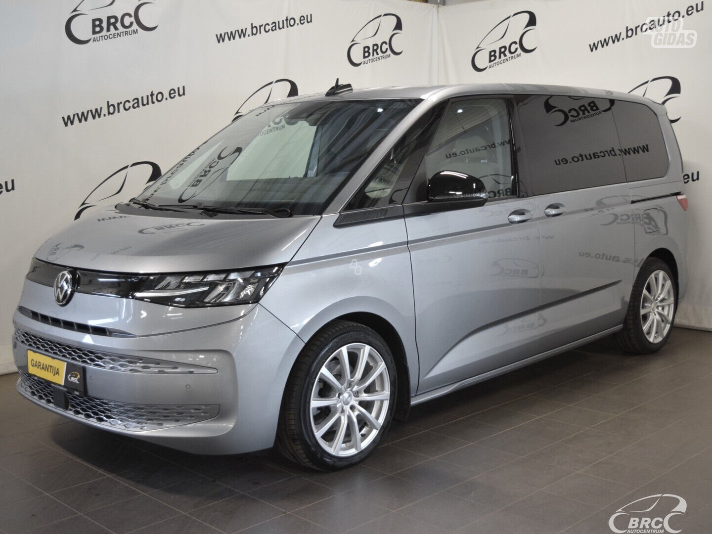 Volkswagen T7 Multivan 2.0TSI A/T 7 seats 2023 m