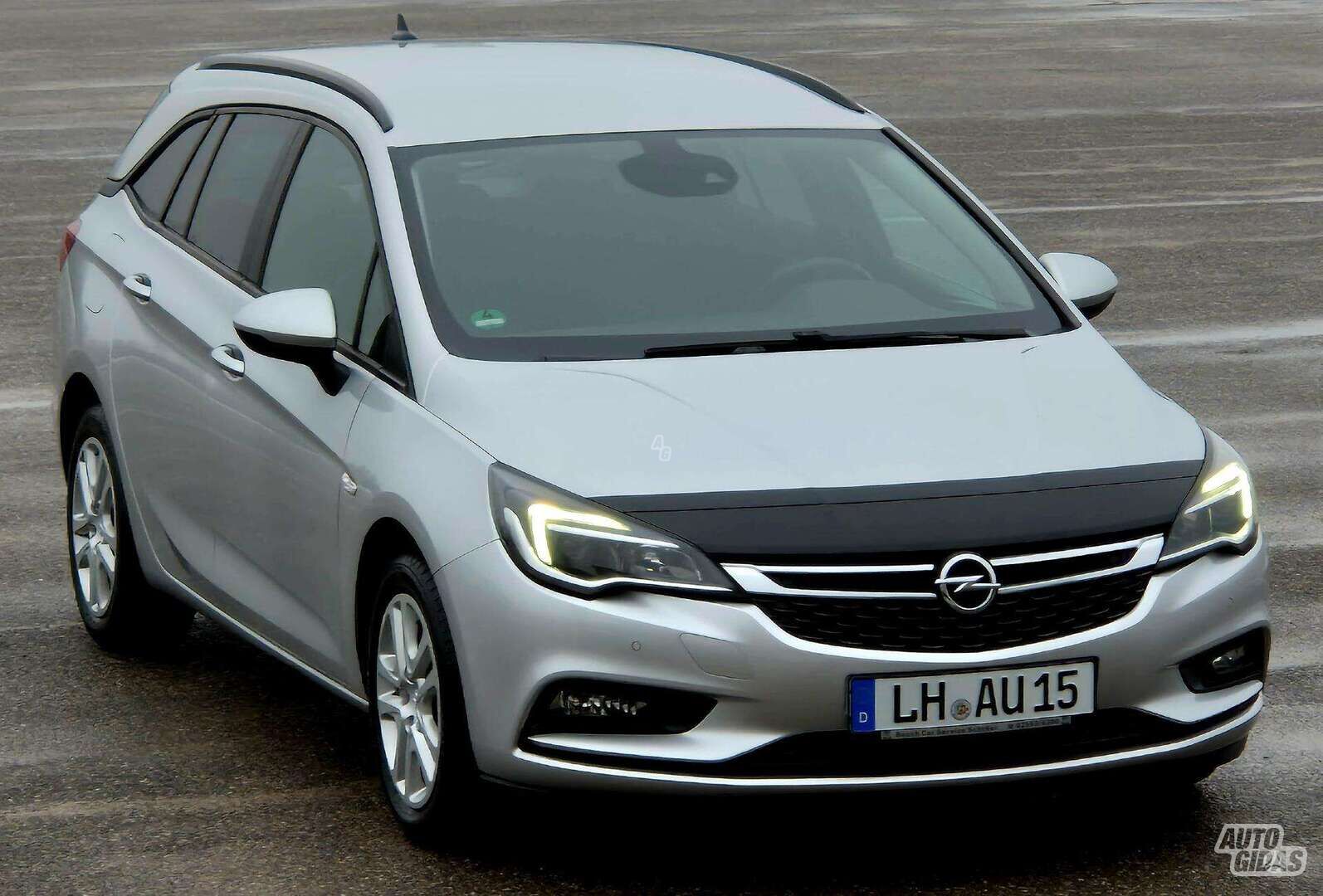 Opel Astra 2019 y Wagon