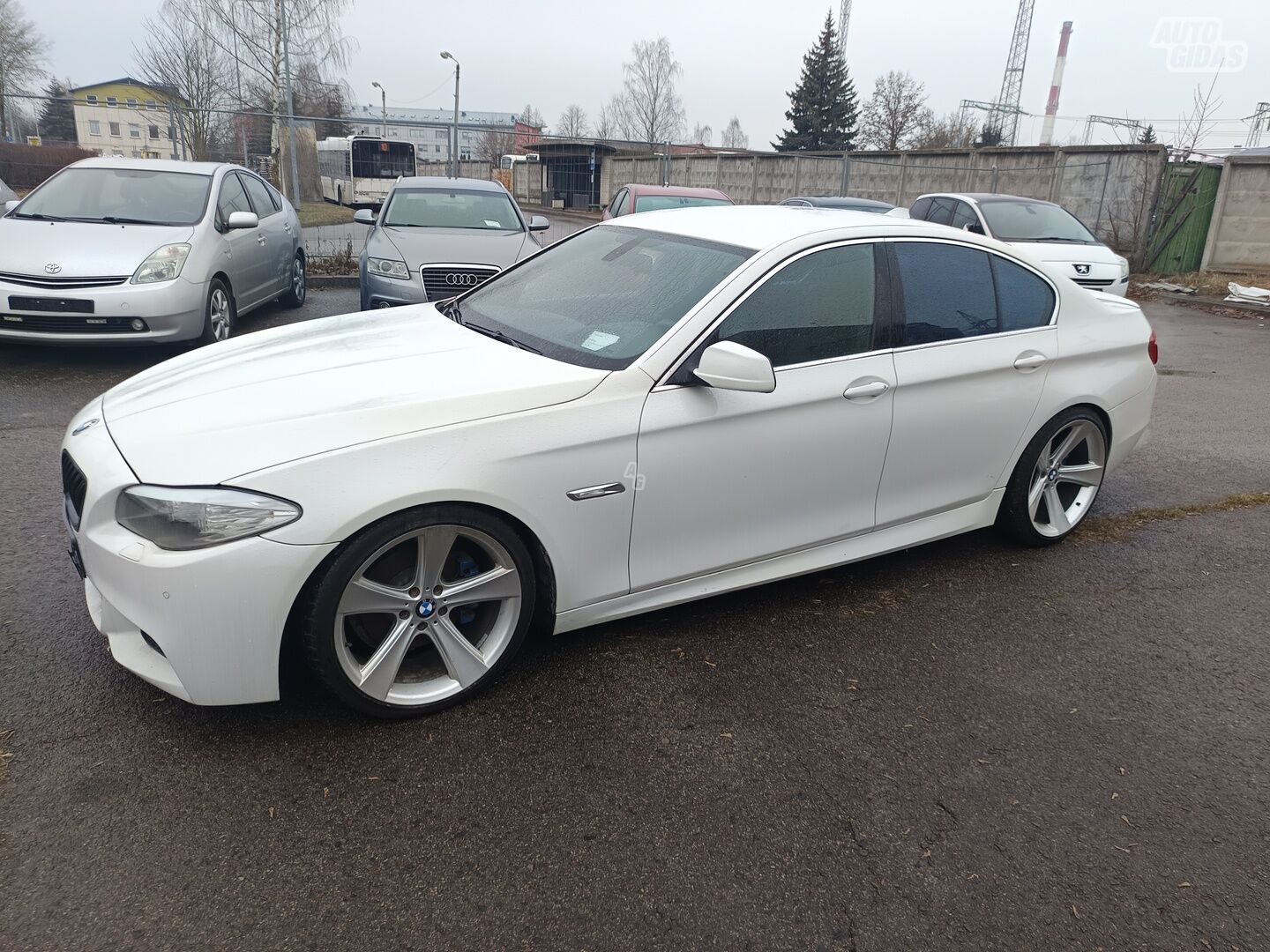 Bmw 520 2010 m Sedanas