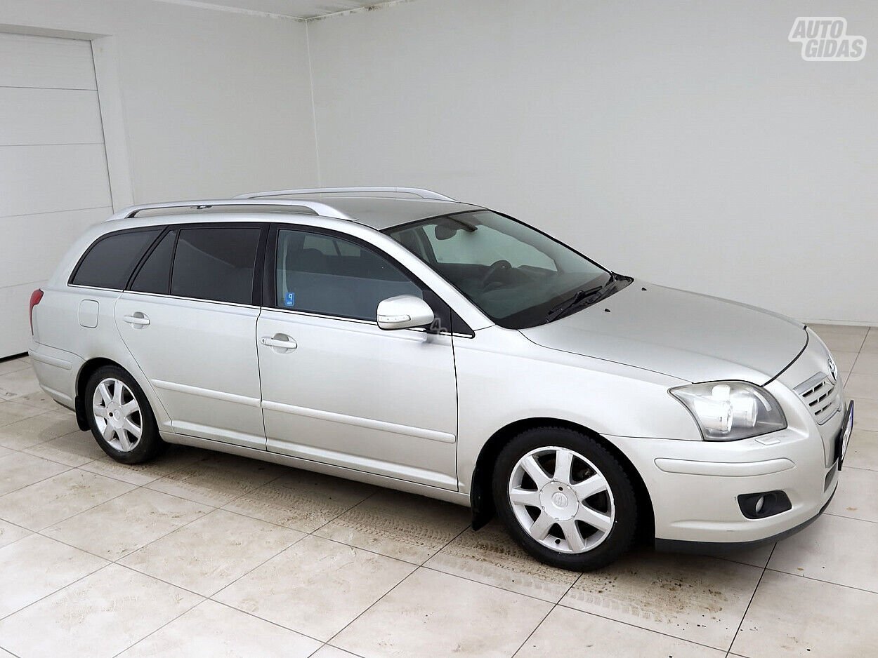 Toyota Avensis 2006 г Универсал