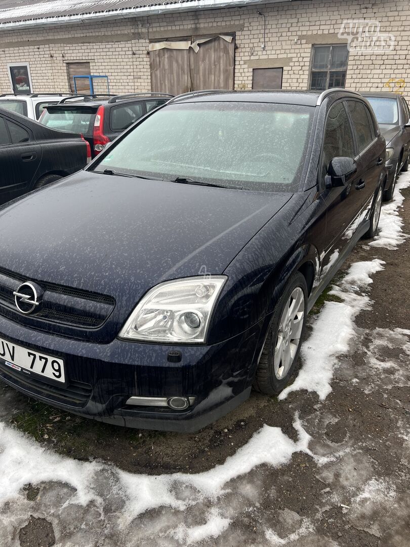 Opel Signum 2003 m Hečbekas