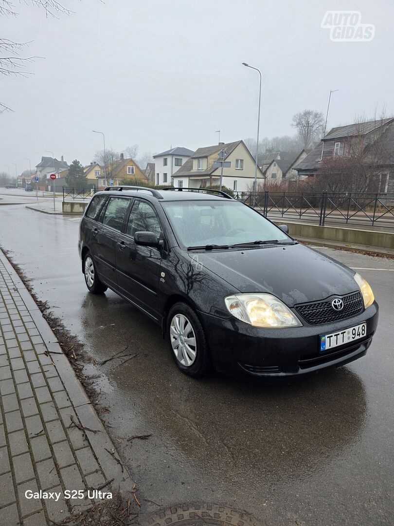 Toyota Corolla 2003 г Универсал