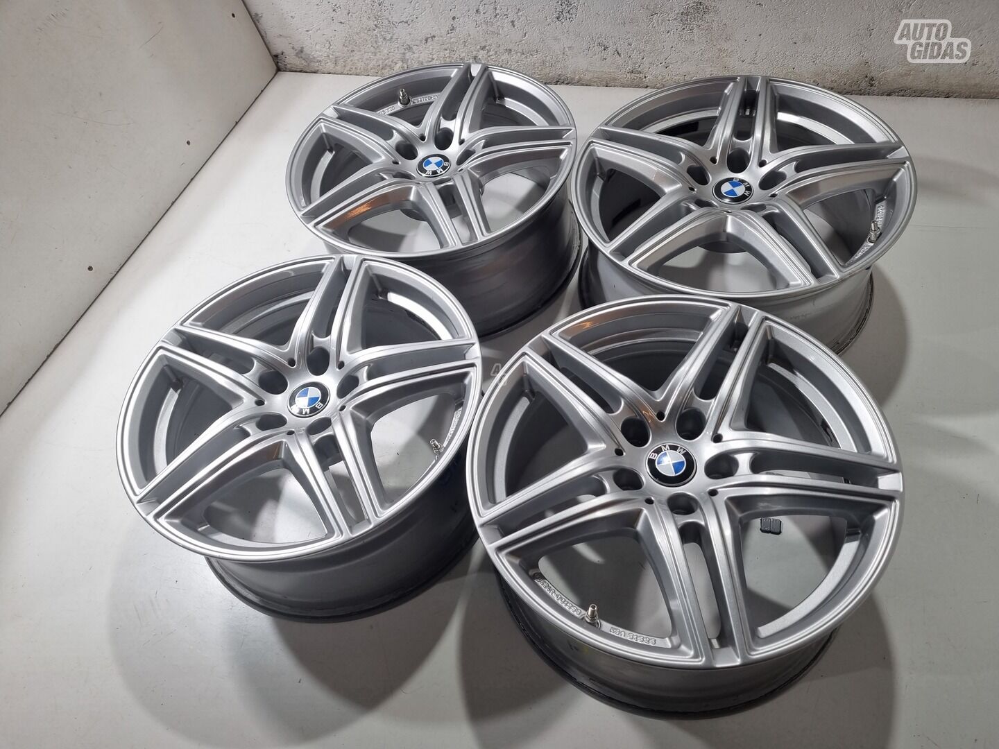 BMW G20, R17 330 light alloy R17 rims