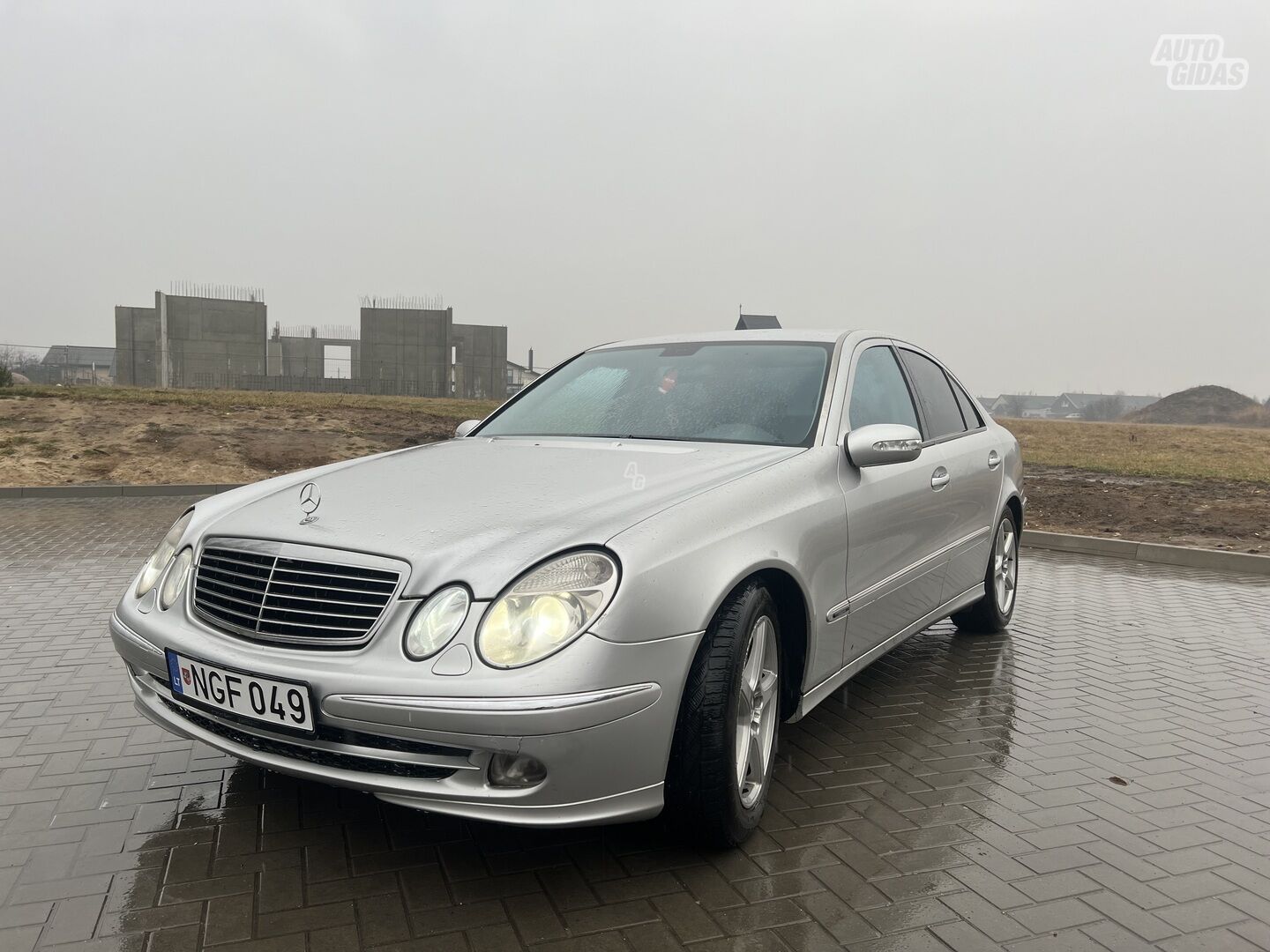 Mercedes-Benz E 270 CDI Avantgarde 2003 г