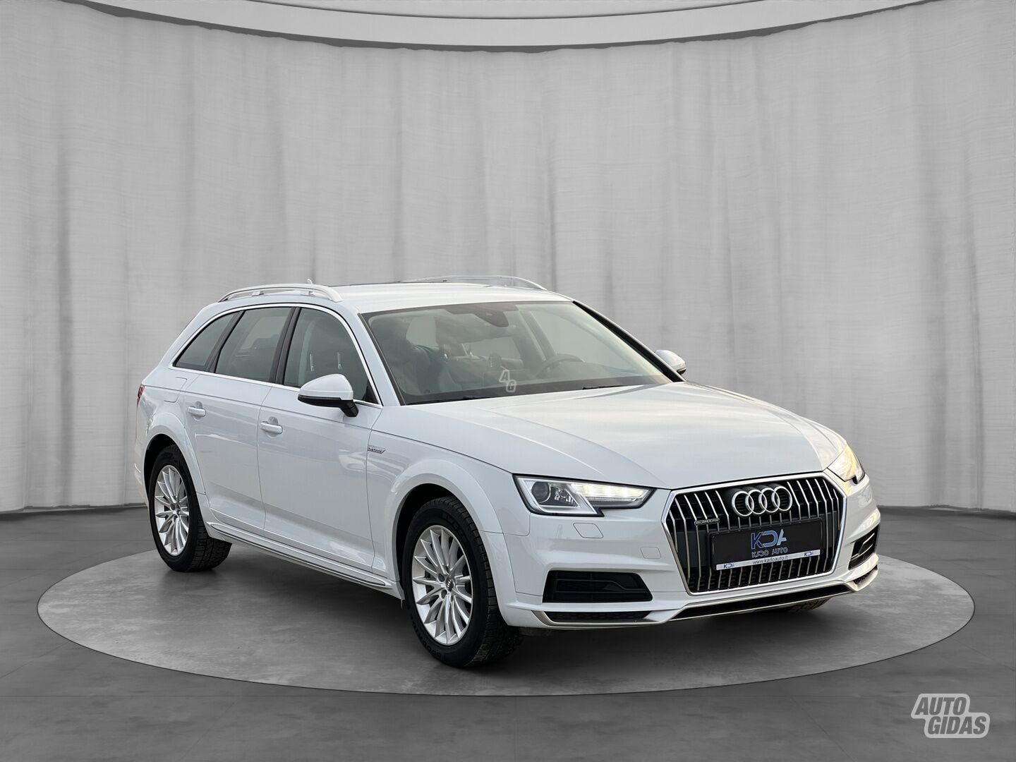 Audi A4 Allroad 2018 m Universalas