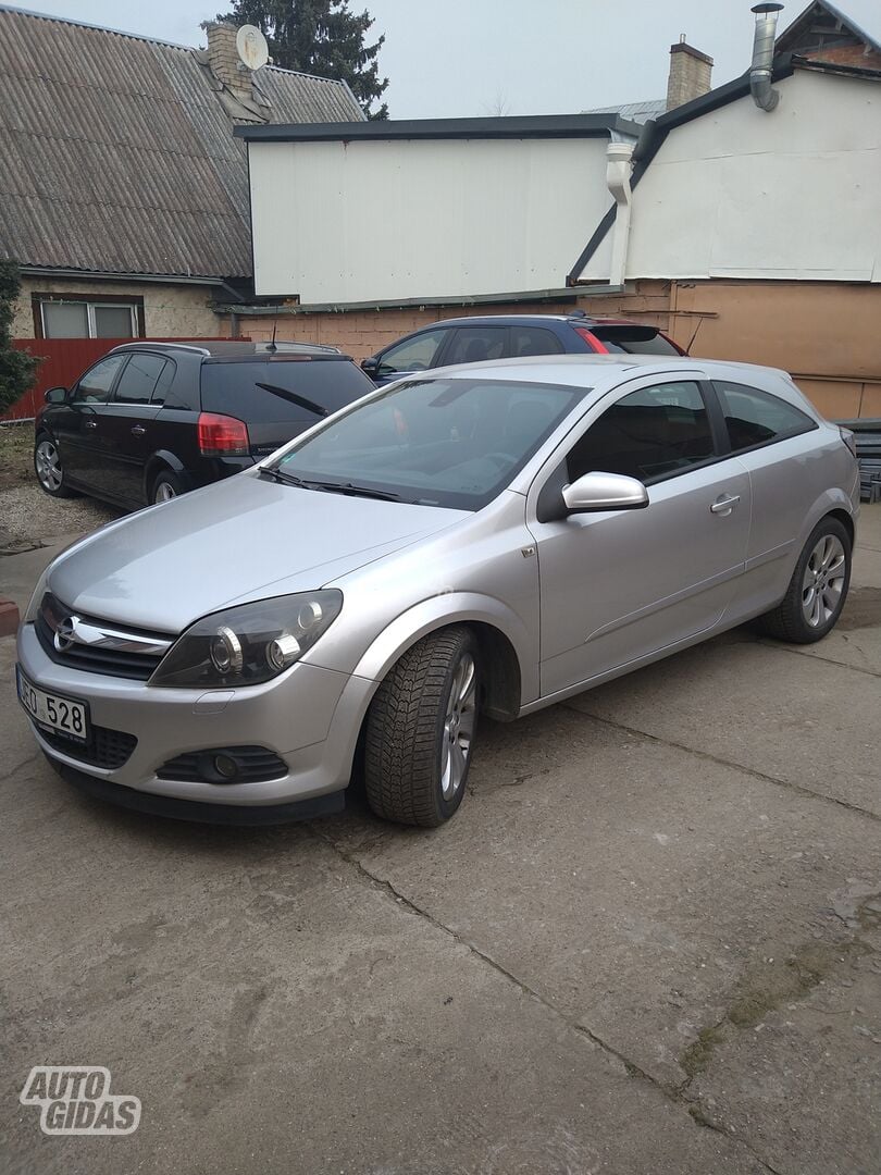 Opel Astra 2007 y Hatchback