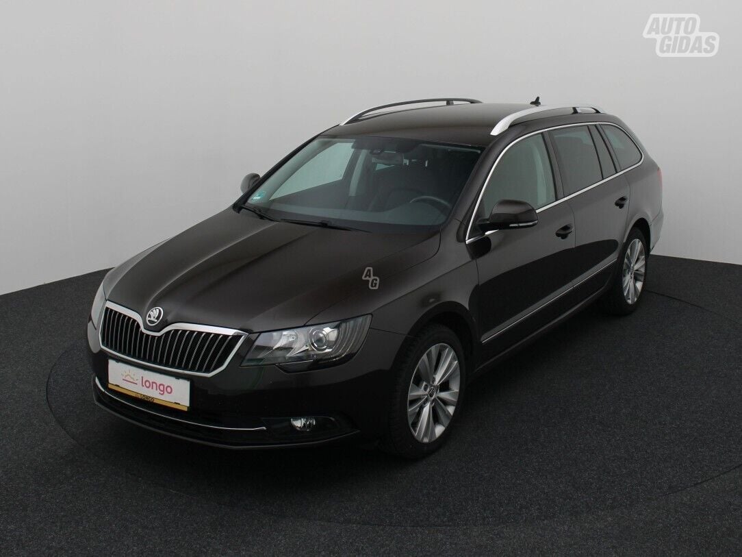 Skoda Superb 2014 y Wagon