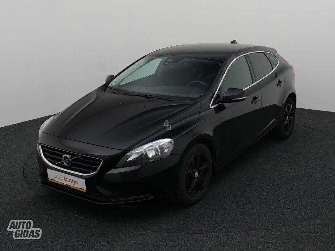 Volvo V40 2014 г Хэтчбек