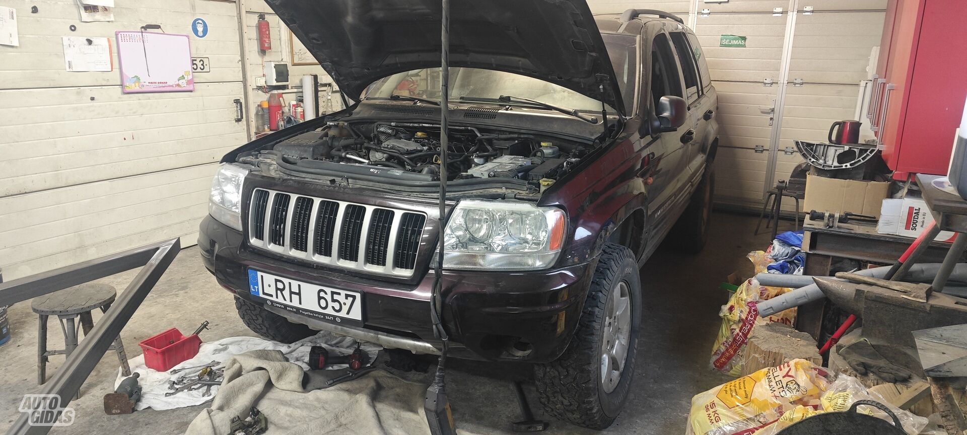 Jeep Grand Cherokee 2005 m dalys