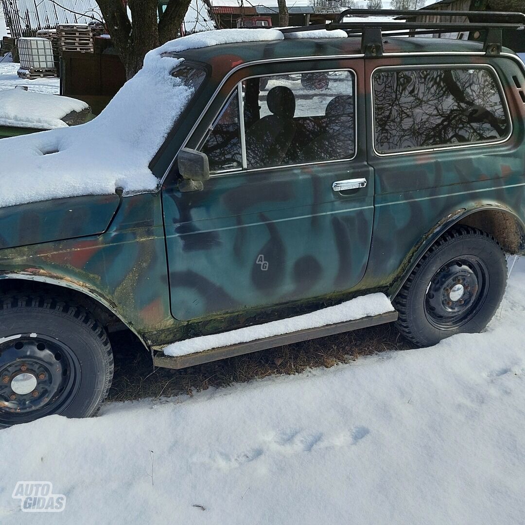 Lada Niva 1987 г Внедорожник / Кроссовер