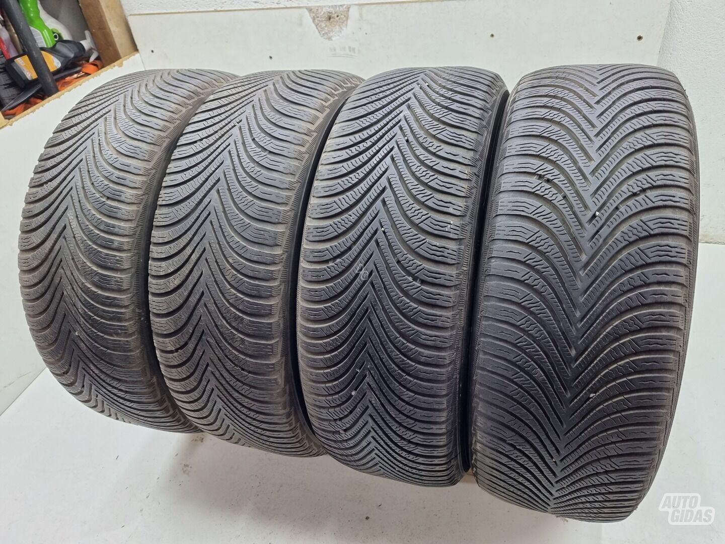 Michelin 4-5mm R17 žieminės padangos lengviesiems