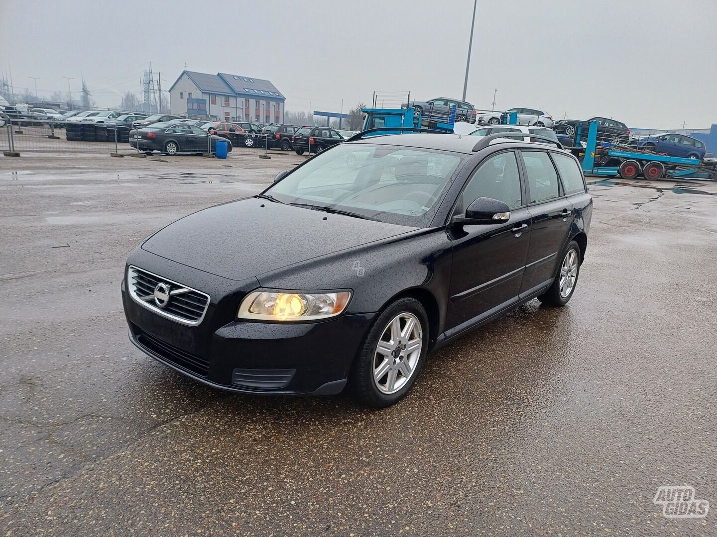 Volvo V50 2011 y Wagon