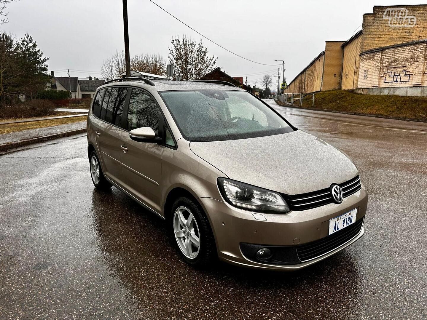 Volkswagen Touran 2014 г Минивэн