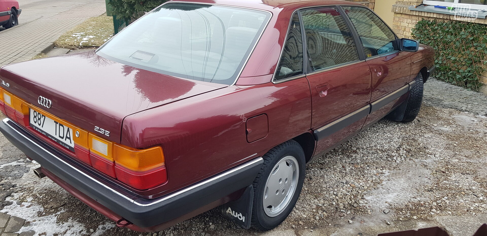 Audi 100 1990 y Sedan