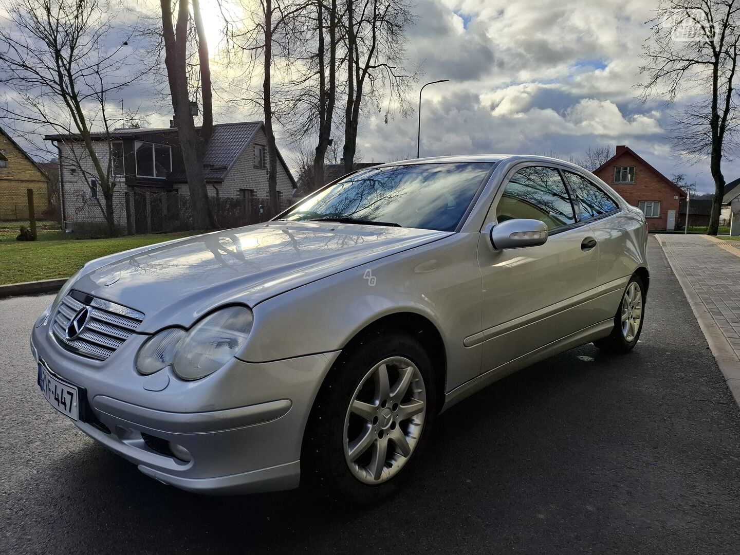 Mercedes-Benz C 180 2003 m Coupe