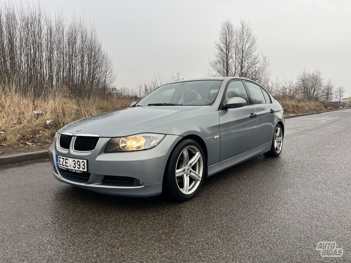 Bmw 320 2005 m Sedanas