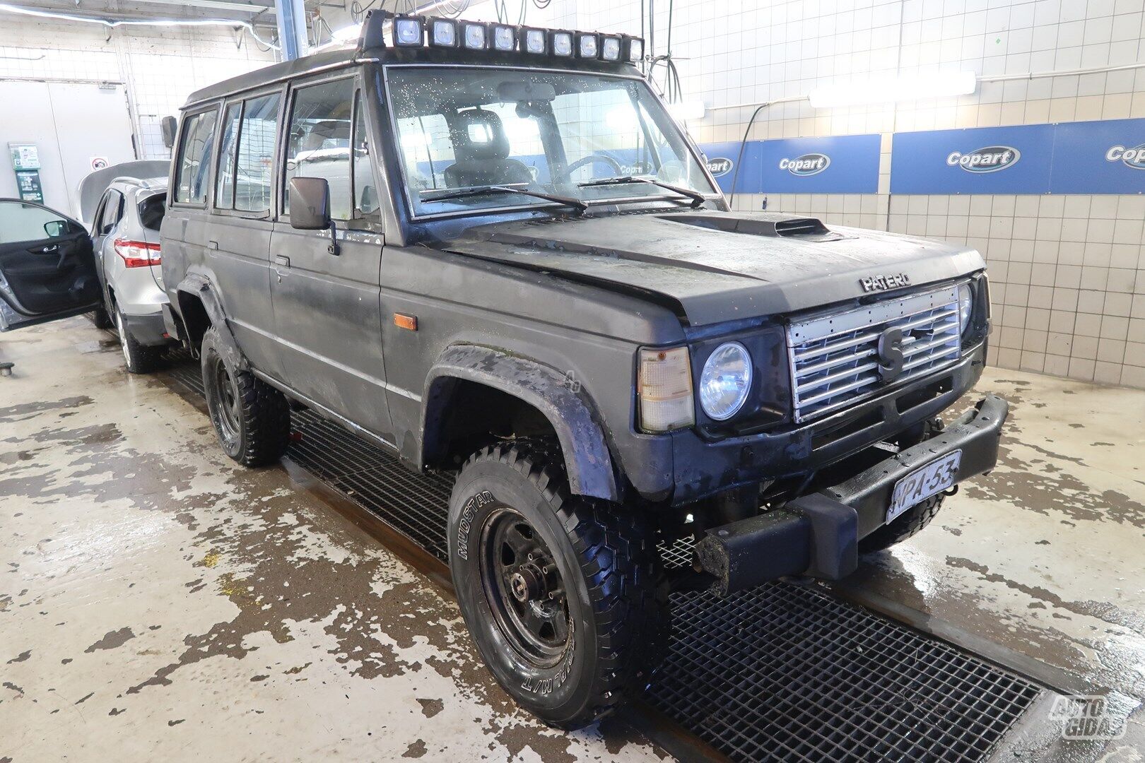 Mitsubishi Pajero 1990 г Внедорожник / Кроссовер