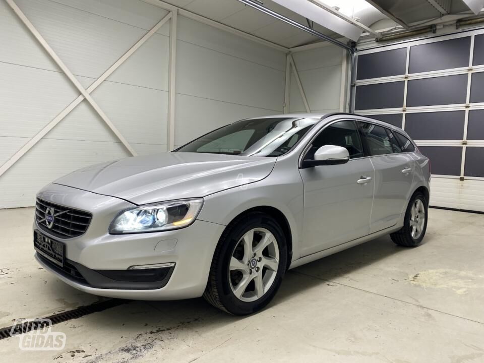 Volvo V60 2014 m Universalas