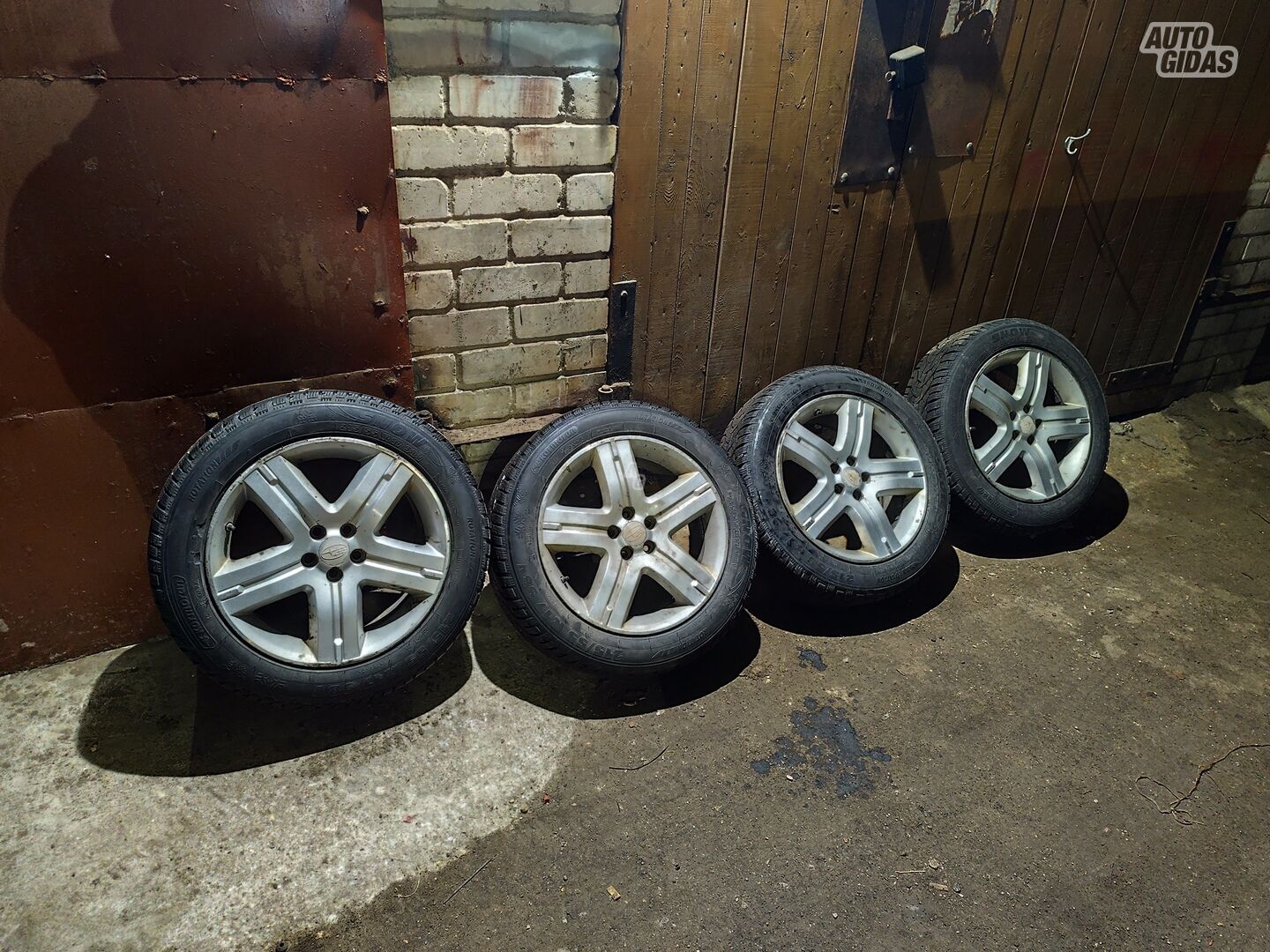 Subaru Forester light alloy R17 rims