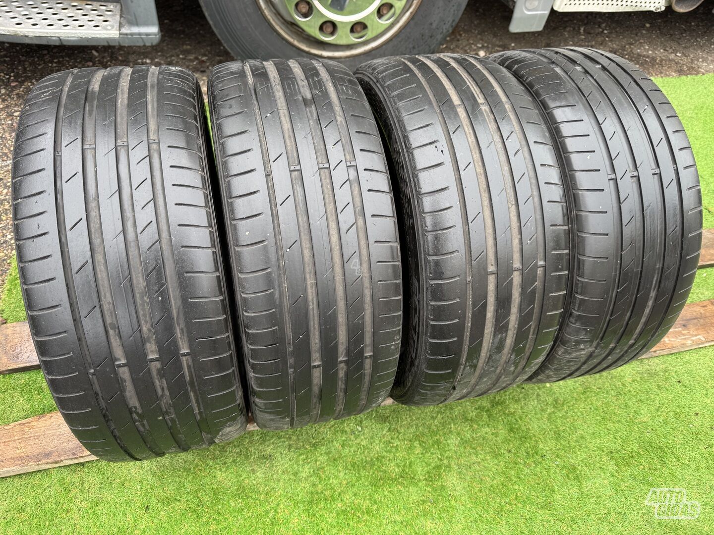 Kumho Siunciam, 5mm 2019m R17 summer tyres passanger car