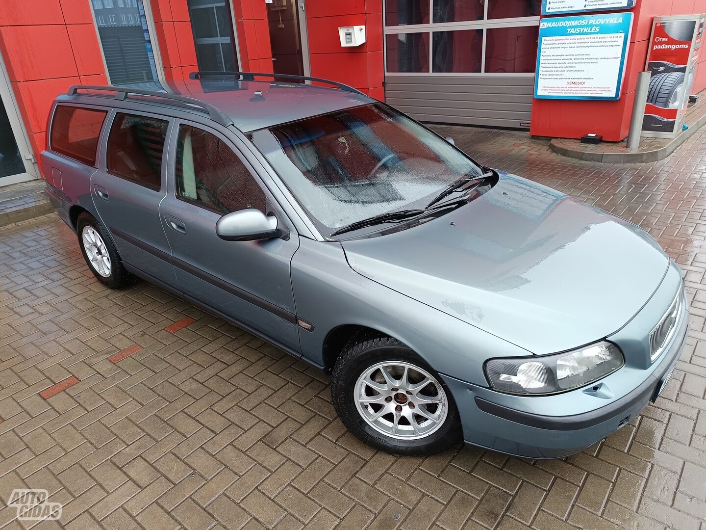 Volvo V70 2000 m Universalas