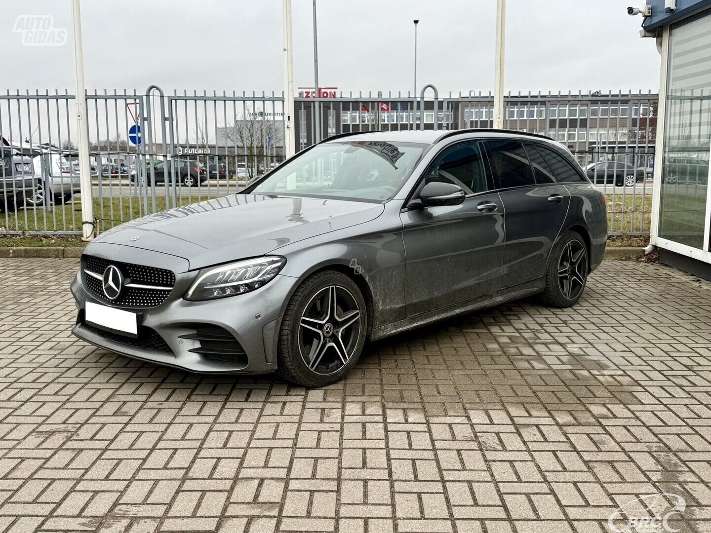 Mercedes-Benz C160 1.6 AMG Line Automat 2019 m