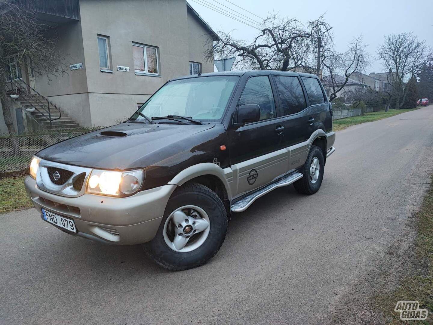 Nissan Terrano 2002 m Visureigis / Krosoveris