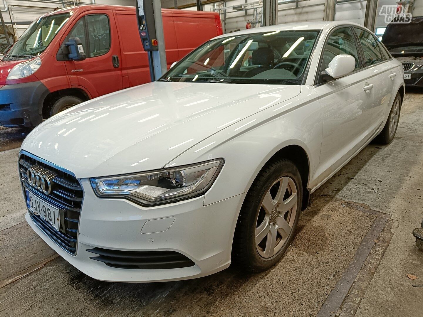 Audi A6 Quattro 2011 y