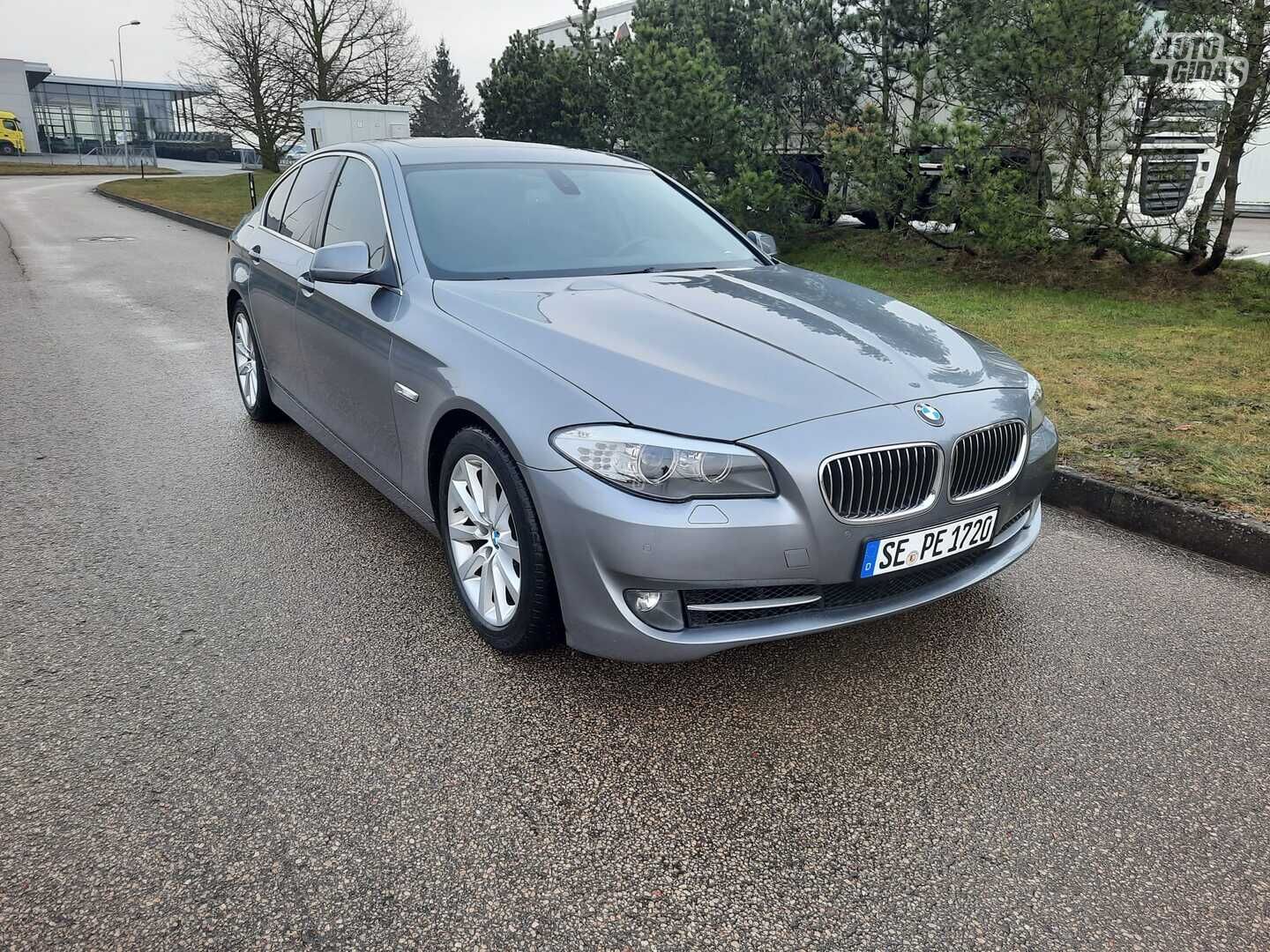 Bmw 520 2012 г Седан