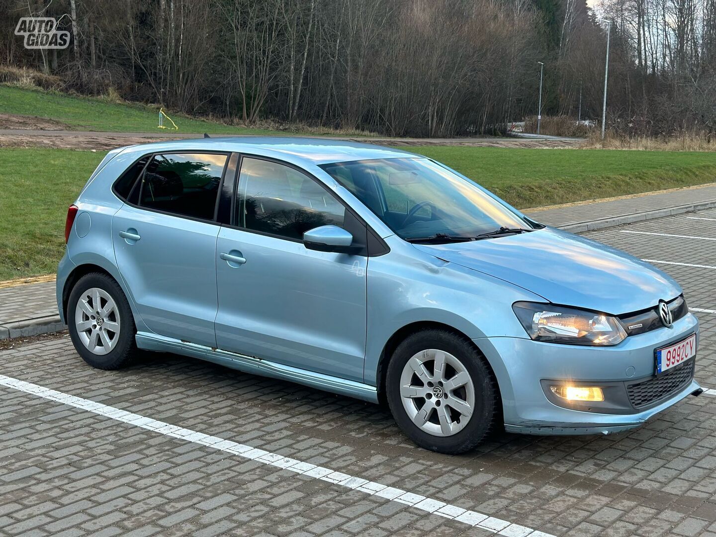 Volkswagen Polo 2010 г Хэтчбек