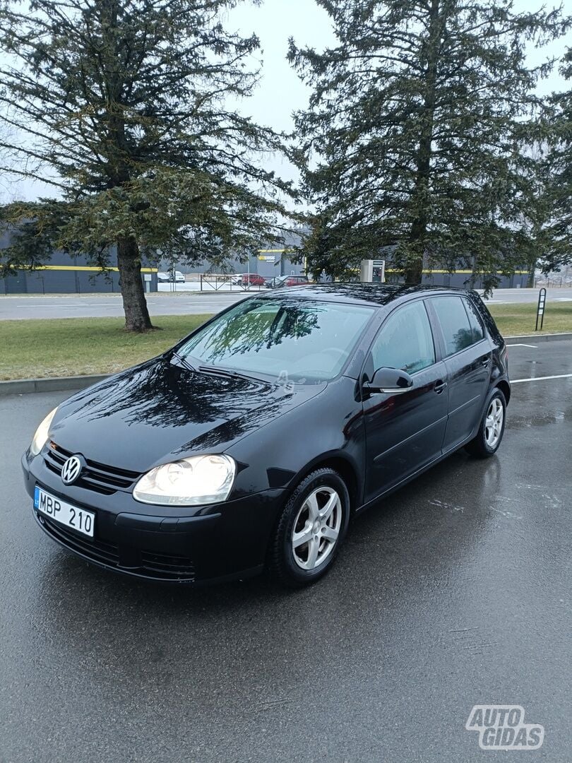 Volkswagen Golf 2005 m Hečbekas