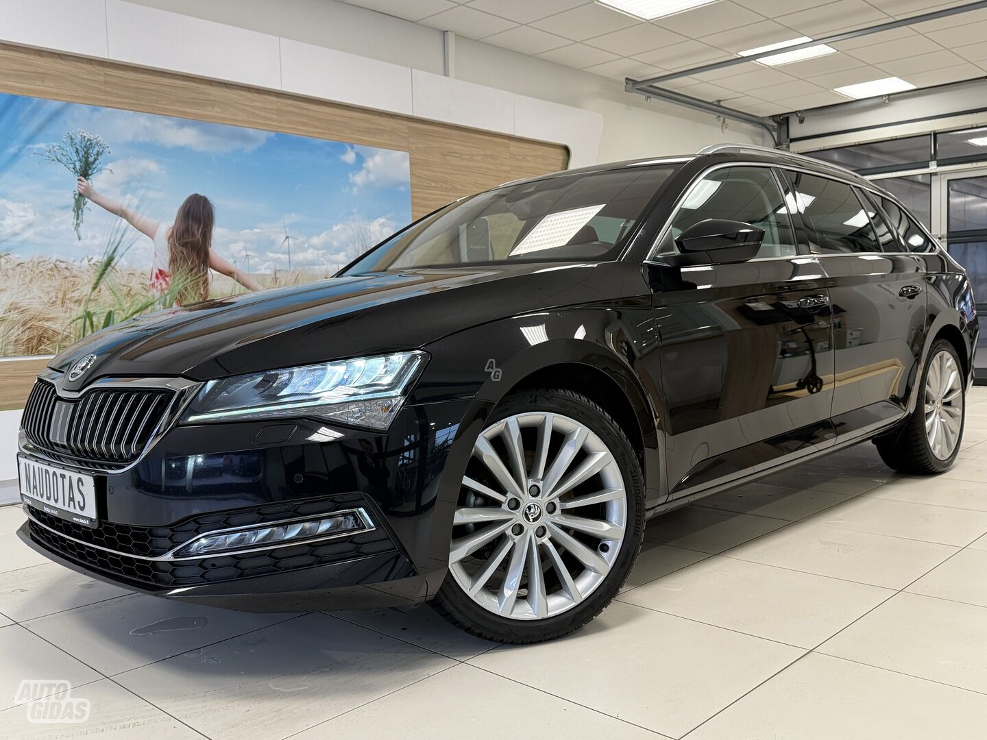 Skoda Superb TSI 2020 y